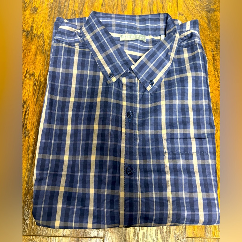 Geoffrey Beene men’s button down collar shirt in XL, blue and tan plaid NWT